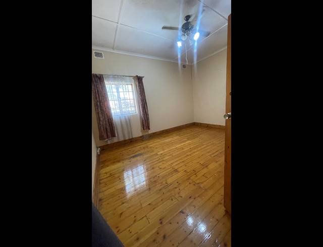 3 BEDROOM FREEHOLD TO LET IN MUSGRAVE